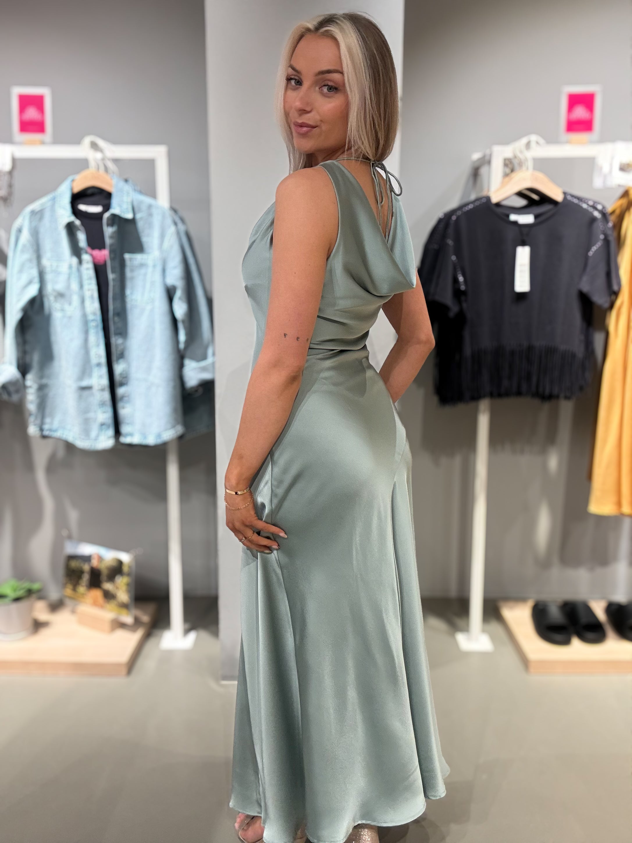 VIBEA Long Dress - Green Milieu